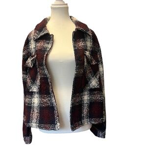 NWOT • Plaid Button-Front Cropped Shacket